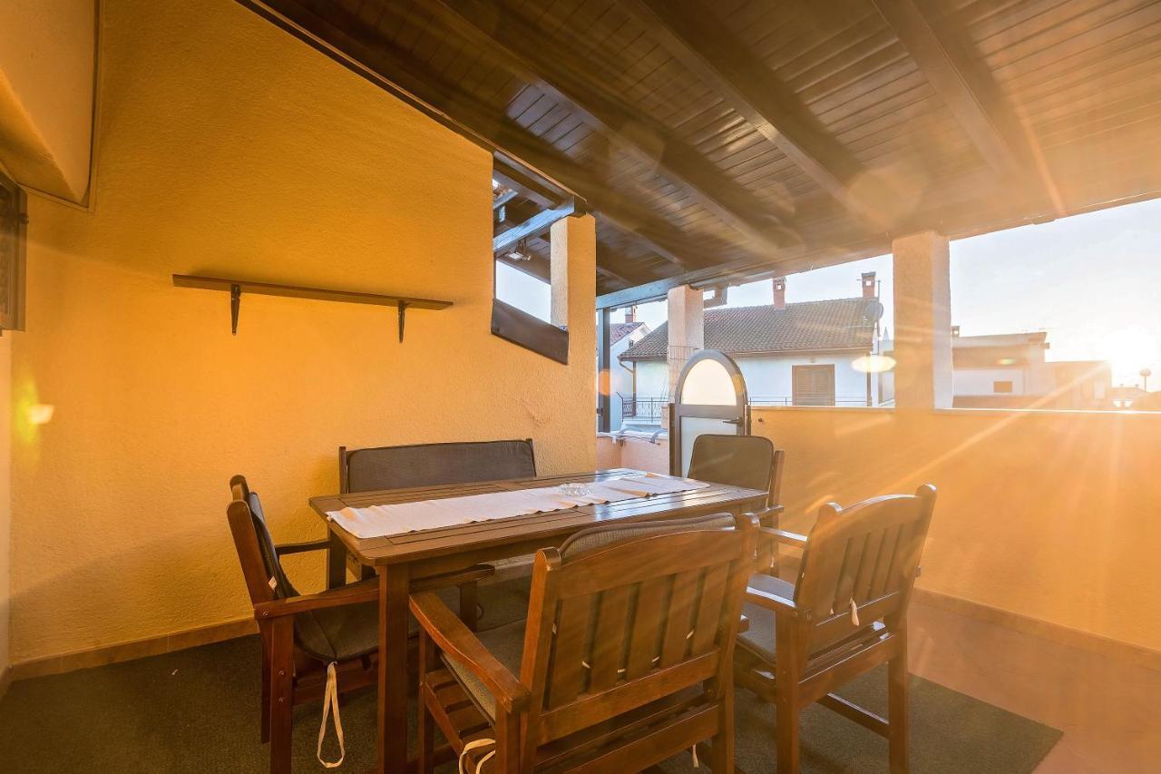 Apartmani Gilda Vrsar Extérieur photo