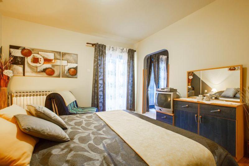 Apartmani Gilda Vrsar Extérieur photo